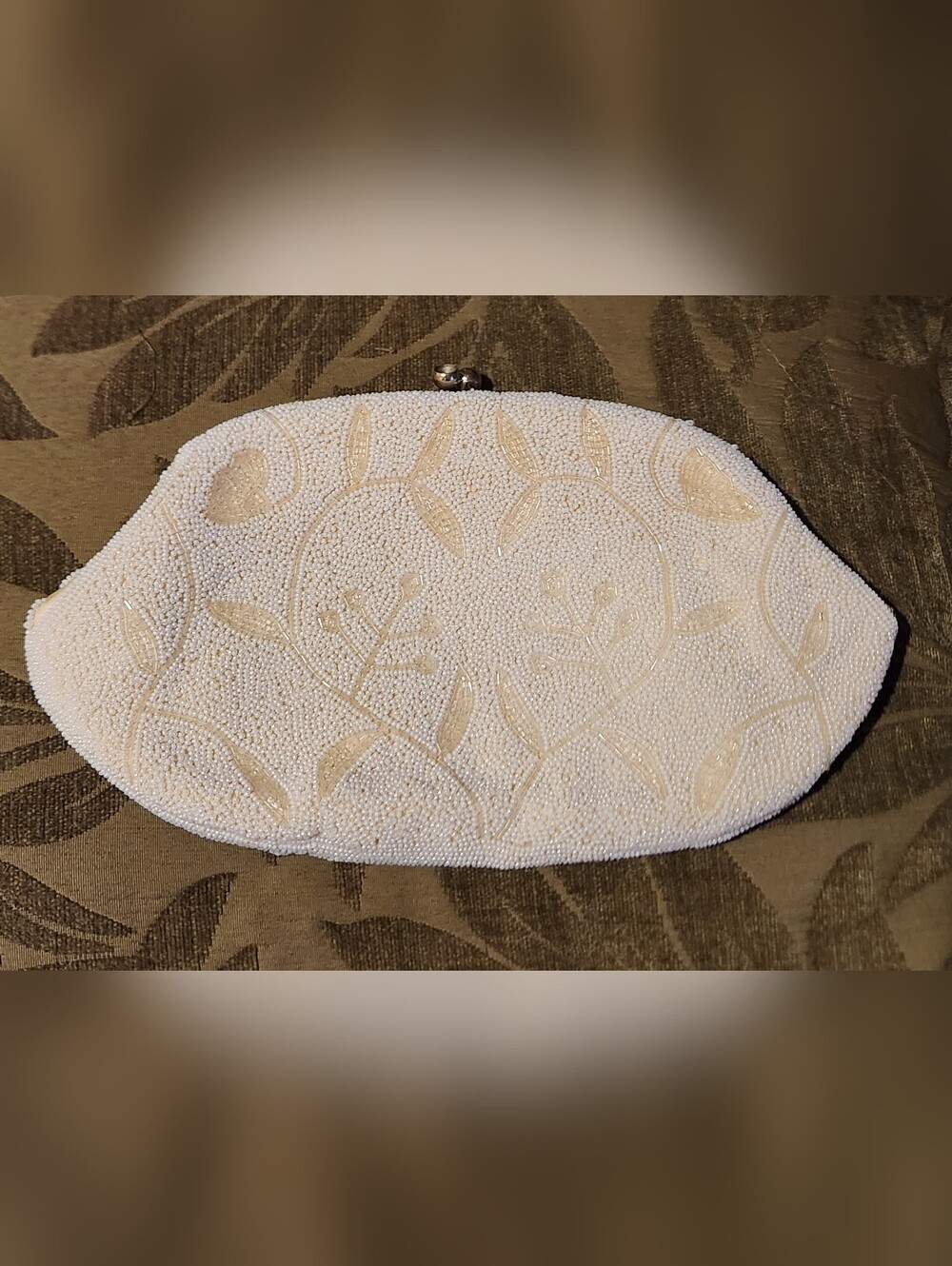 La Regale Hand Beaded Vintage Japanese Clutch
